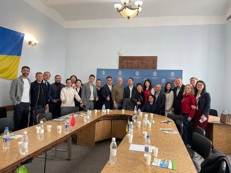 Чернівці: нові можливості для підприємців через міжнародні зв'язки