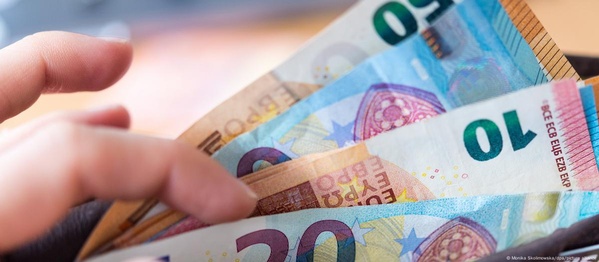 Українські біженці отримали 6,3 млрд євро у Німеччині