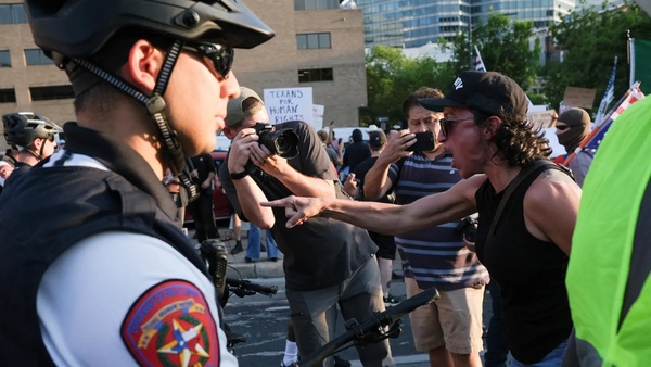 Протести в США: тисячі виходять на вулиці проти рейдів