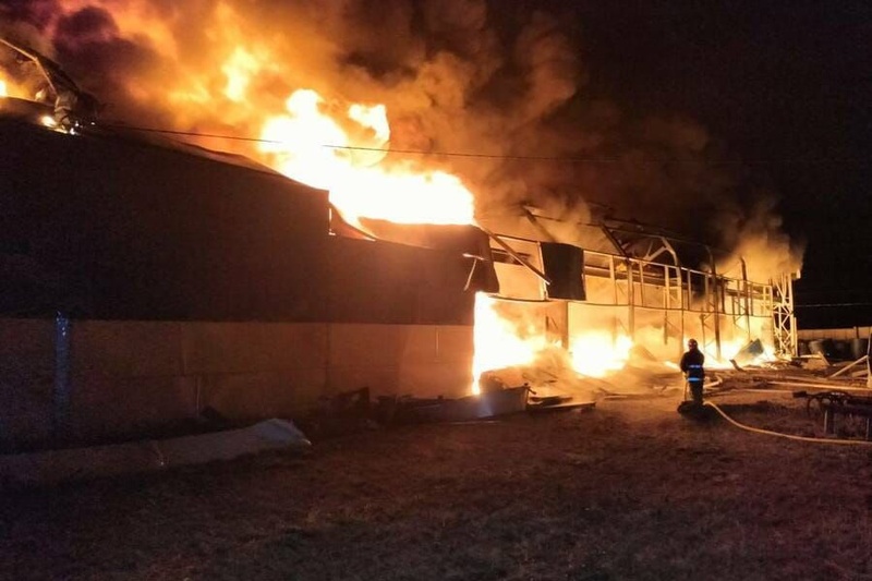 Обстріли на Харківщині: пожежі та постраждалі внаслідок атак