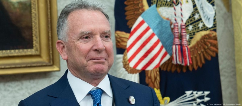 Трамп відправляє посланців до Стамбула для переговорів