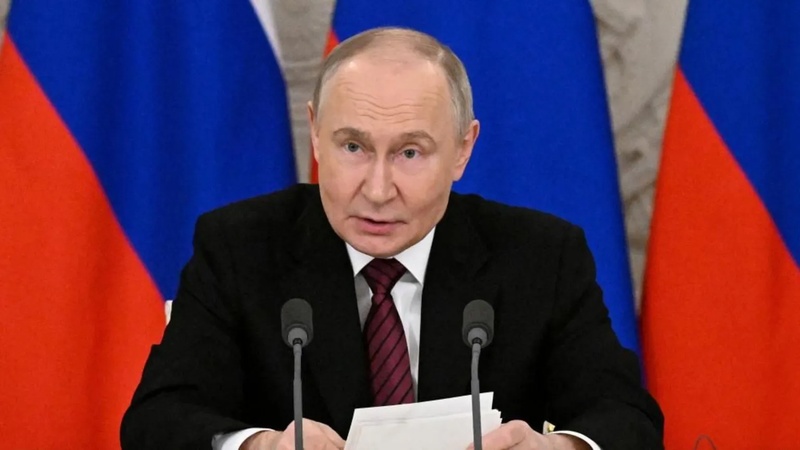 путін закликає до прямих переговорів з Україною