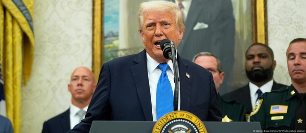 Трамп відмовився від нових санкцій проти росії
